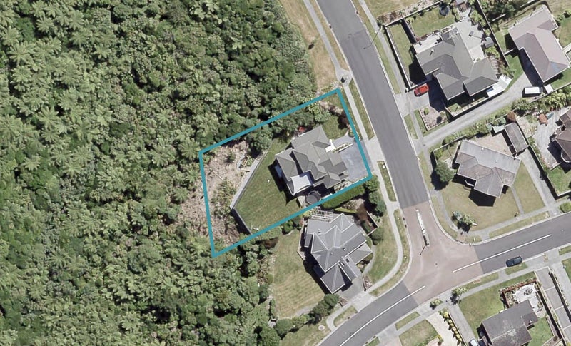 3 Arahiwi Grove, Tirohanga, Lower Hutt - Carousel 1