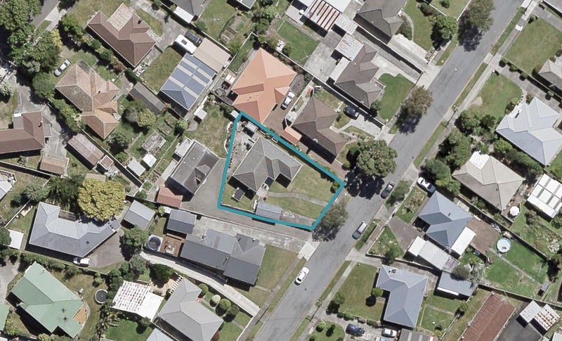 11 Mcdonald Street, Taita, Lower Hutt - Carousel 1