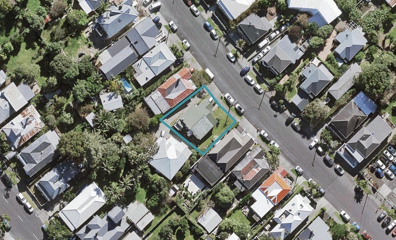 12A Sussex Street, Grey Lynn, Auckland - Carousel 1