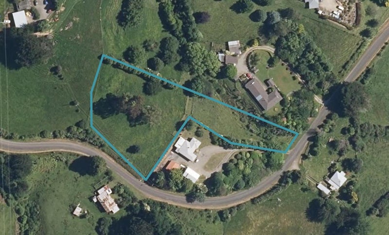 0 Ridge Rd C, Mangamutu, Pahiatua - Carousel 1