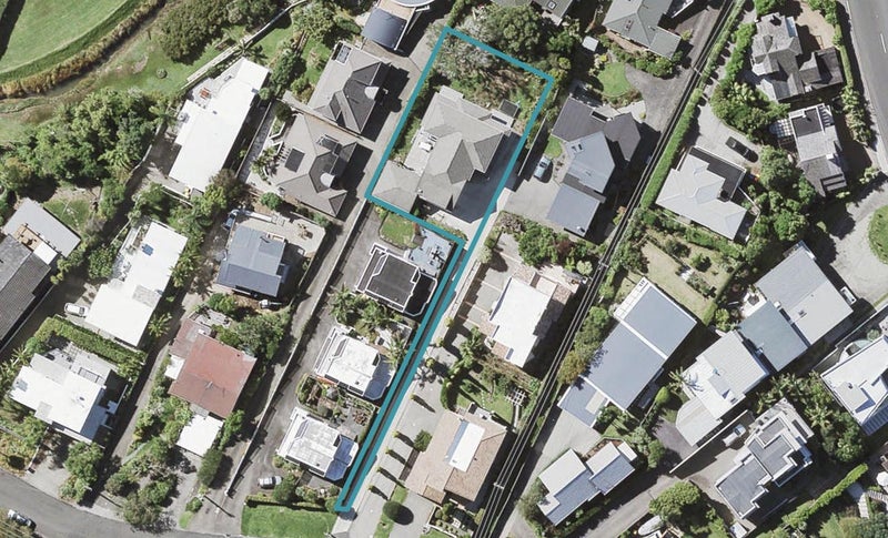 33 Prospect Terrace, Milford, Auckland - Carousel 1