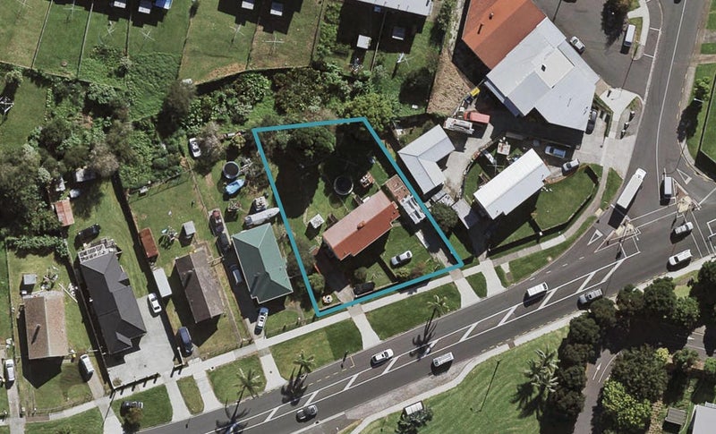 66 Bairds Road, Ōtara, Auckland - Carousel 1