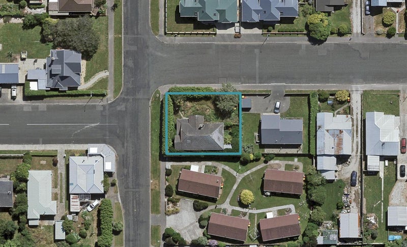 1 Morell Street, Strathern, Invercargill - Carousel 1