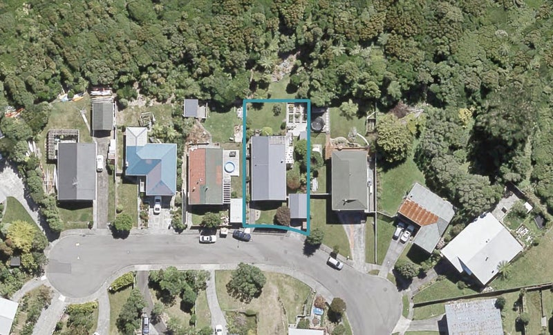 21 Wattle Grove, Maungaraki, Lower Hutt - Carousel 1