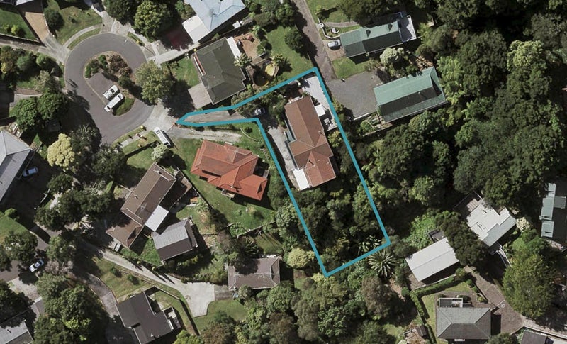 13 Flamingo Court, Goodwood Heights, Auckland - Carousel 1
