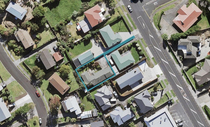 37 Luckens Road, West Harbour, Auckland - Carousel 1