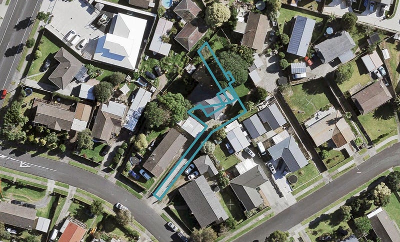 4/10 Becker Drive, Weymouth, Auckland - Carousel 1