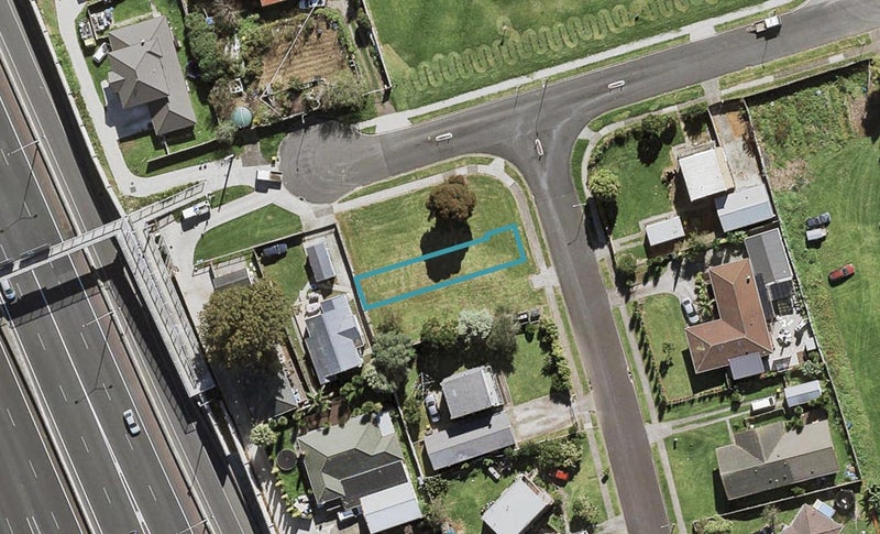1B Ashmore Place, Favona, Auckland - Carousel 1