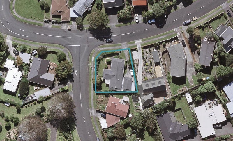 187 Govett Avenue, Frankleigh Park, New Plymouth - Carousel 1