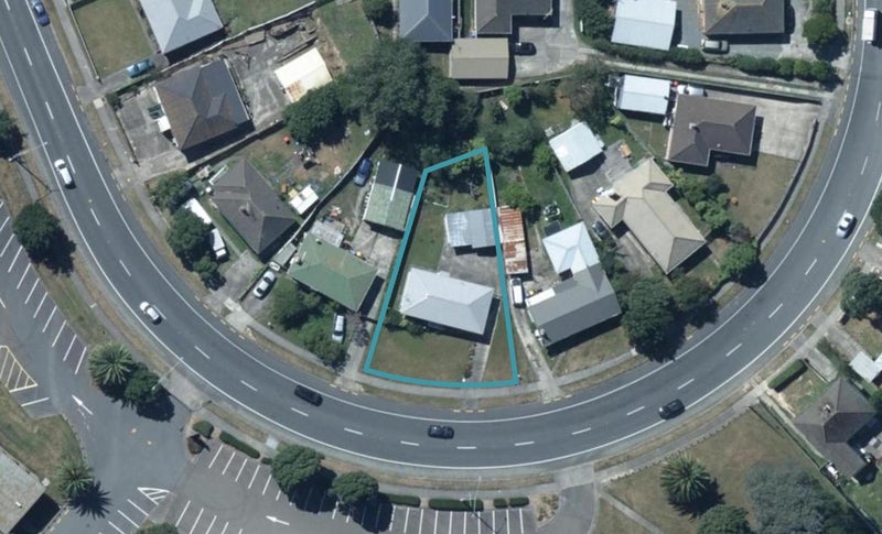 107 Mungavin Avenue, Ranui, Porirua - Carousel 1