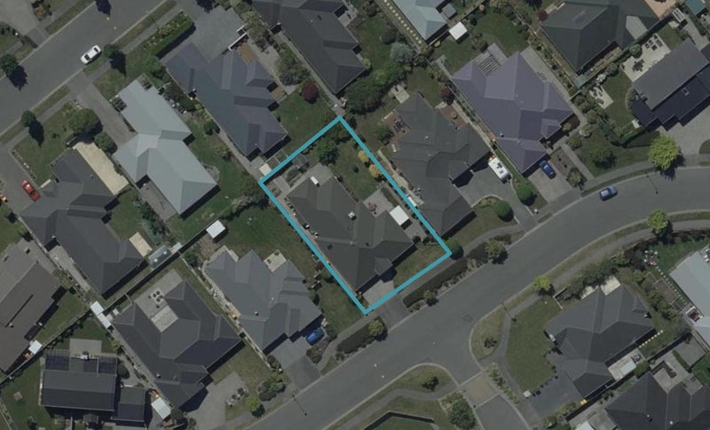 11 Broken Run, Wigram, Christchurch - Carousel 1