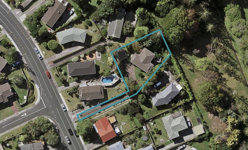 88 Sycamore Drive, Sunnynook, Auckland - Carousel 1