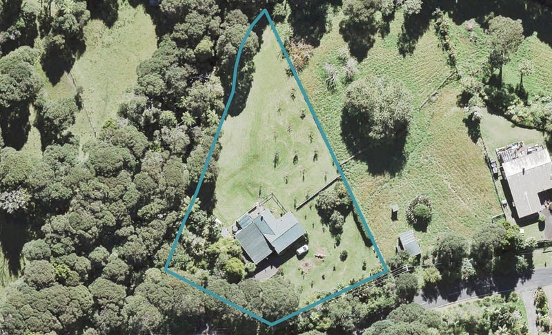 33 Opanuku Road, Henderson Valley, Auckland - Carousel 1