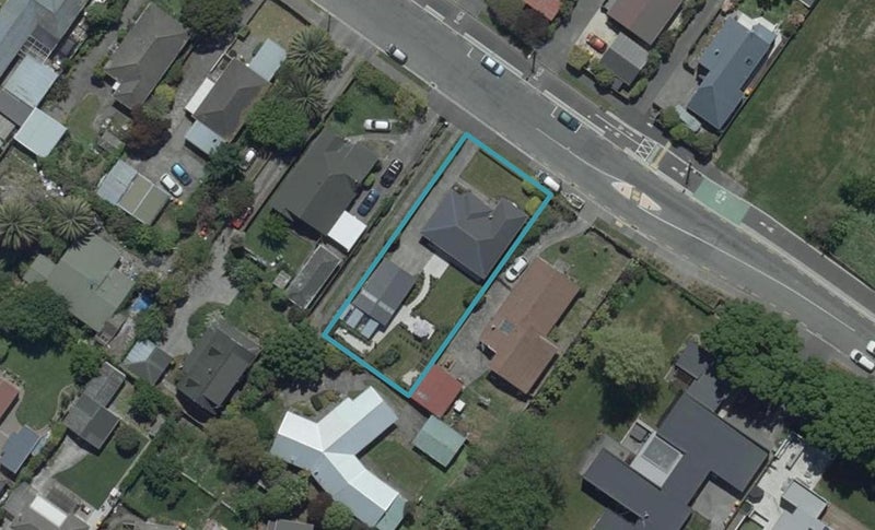32 Grassmere Street, Papanui, Christchurch - Carousel 1