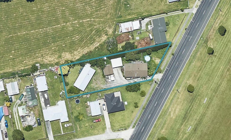 24A Kaitemako Road, Welcome Bay, Tauranga - Carousel 1