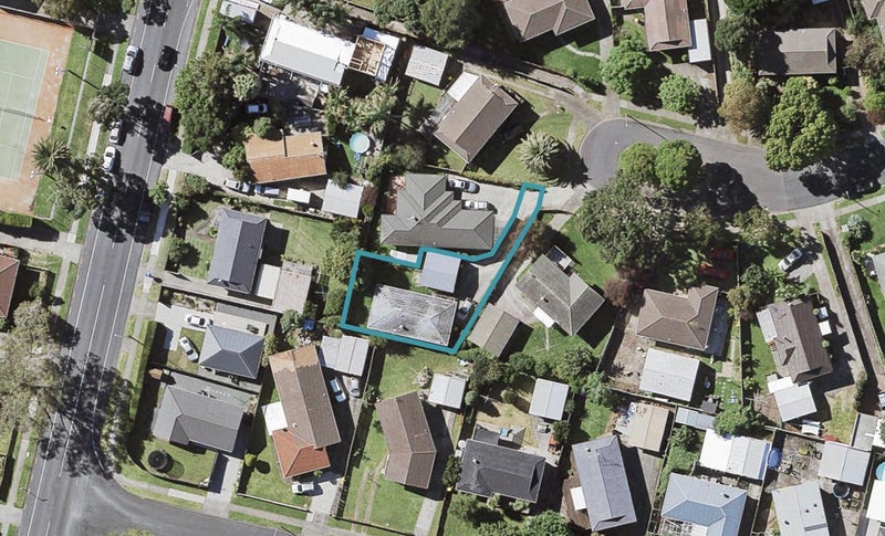 42 Lisa Rise, Half Moon Bay, Auckland - Carousel 1