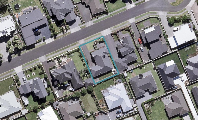 12 Parkvue Drive, Bell Block, New Plymouth - Carousel 1