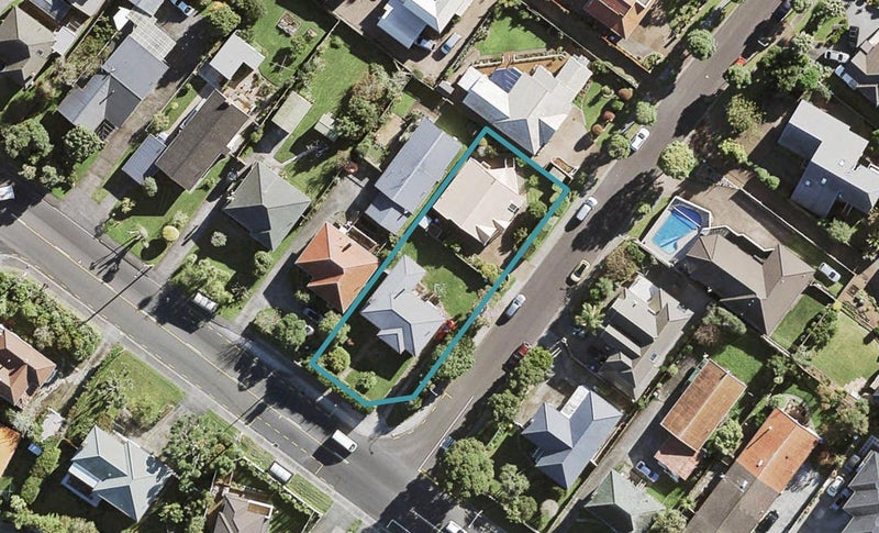 559 Hillsborough Road, Mount Roskill, Auckland - Carousel 1
