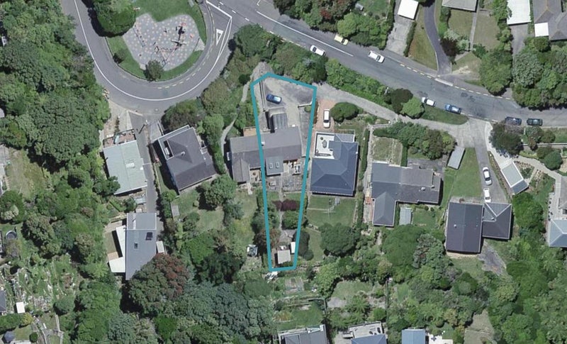 8 Warwick Street, Wilton, Wellington - Carousel 1