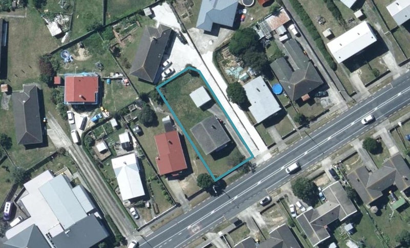 103 Warspite Avenue, Cannons Creek, Porirua - Carousel 1