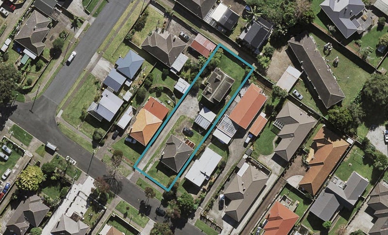 28 Avis Avenue, Papatoetoe, Auckland - Carousel 1