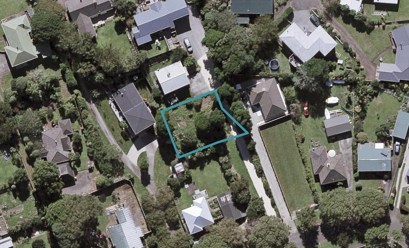 15B Woodleigh Street, Frankleigh Park, New Plymouth - Carousel 1
