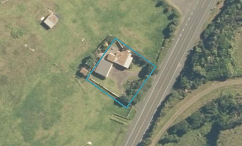 5253 Mokau Road, Mōkau - Carousel 1