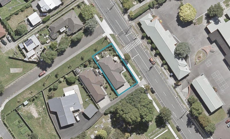 1A Moonshine Road, Trentham, Upper Hutt - Carousel 1