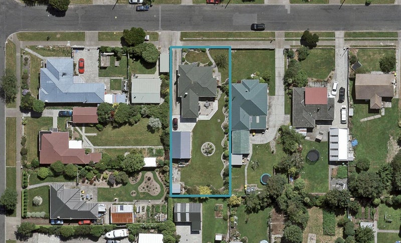 15 Totara Street, Georgetown, Invercargill - Carousel 1