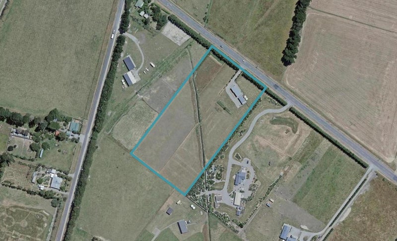 164 State Highway 53, South Featherston - Carousel 1
