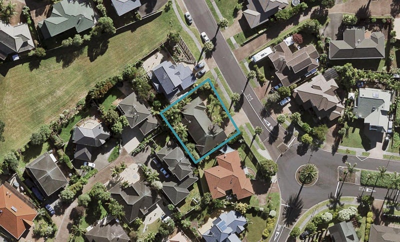 10 Calypso Way, Unsworth Heights, Auckland - Carousel 1