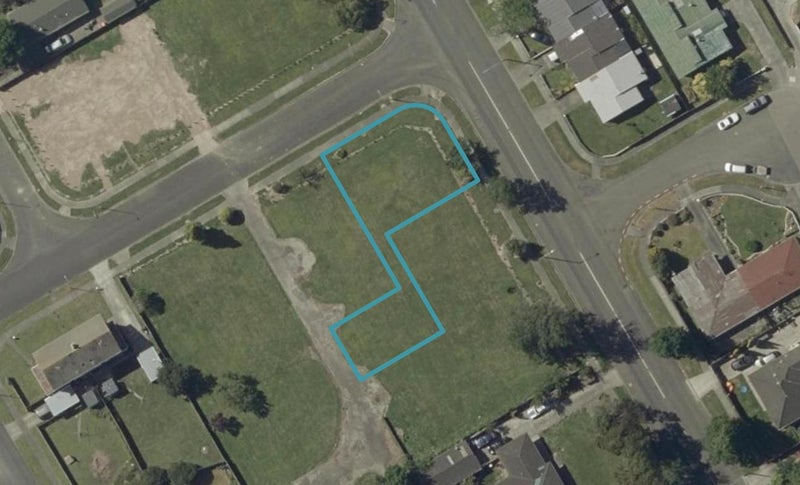 82 Botanical Road, Takaro, Palmerston North - Carousel 1