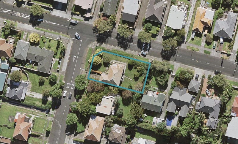125 Parau Street, Mount Eden, Auckland - Carousel 1
