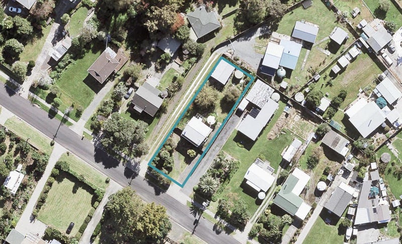 11 Bays Road, Ōrere Point - Carousel 1