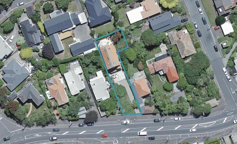 114 Karori Road, Karori, Wellington - Carousel 1