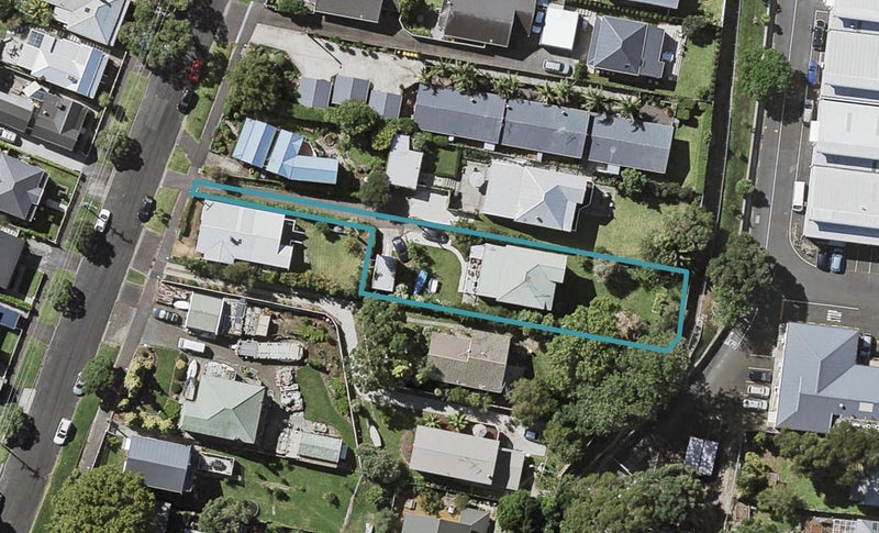 22 William Bond Street, Stanley Point, Auckland - Carousel 1