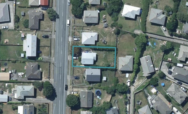 336 Warspite Avenue, Waitangirua, Porirua - Carousel 1