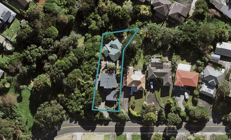 56 Frederick Street, Hillsborough, Auckland - Carousel 1