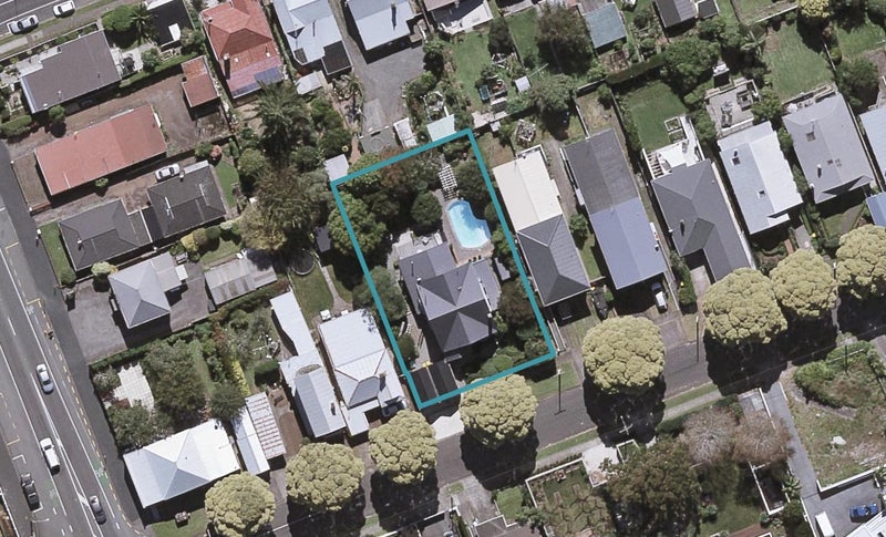 109 Pendarves Street, New Plymouth, New Plymouth - Carousel 1