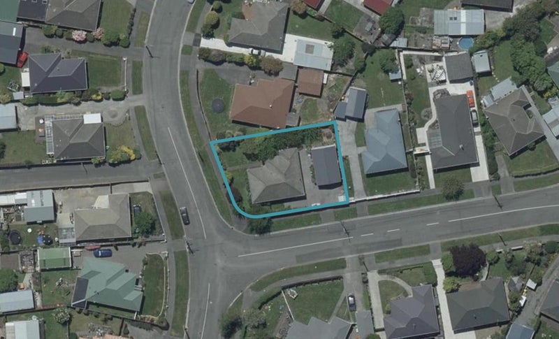 8 Emlyn Place, Avondale, Christchurch - Carousel 1