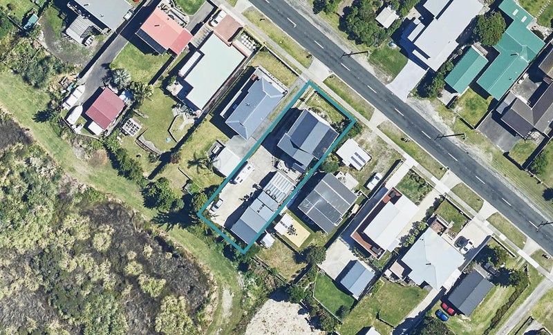 520 Pukehina Parade, Pukehina, Te Puke - Carousel 1