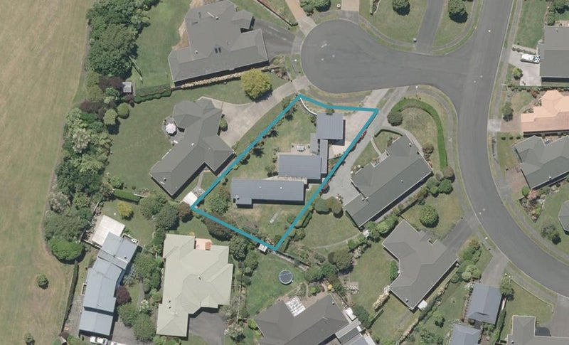 3 Goldsbury Place, Otamatea, Whanganui - Carousel 1