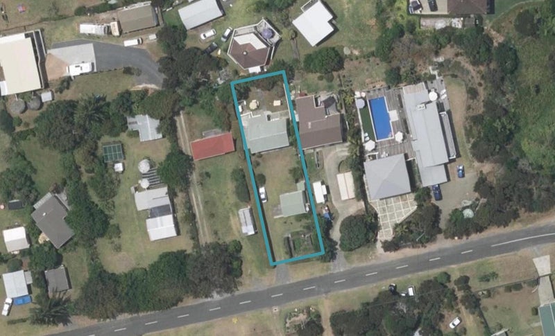 17 Wharfdale Crescent, Mangawhai Heads, Mangawhai - Carousel 1