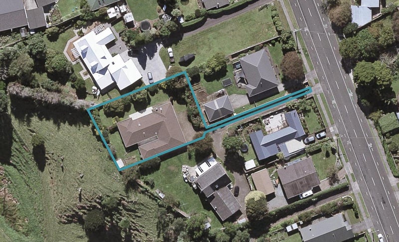 296A Mangorei Road, Merrilands, New Plymouth - Carousel 1