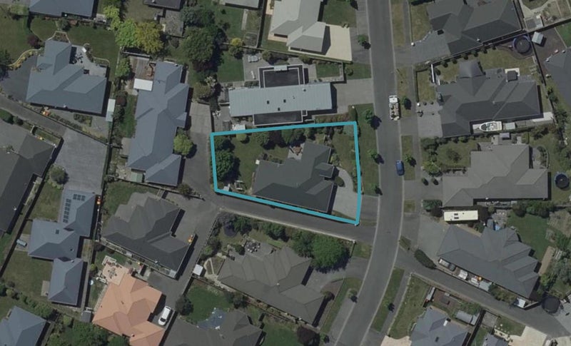 6 Bernadette Street, Aidanfield, Christchurch - Carousel 1