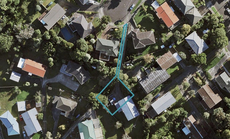 10A Humber Place, New Windsor, Auckland - Carousel 1