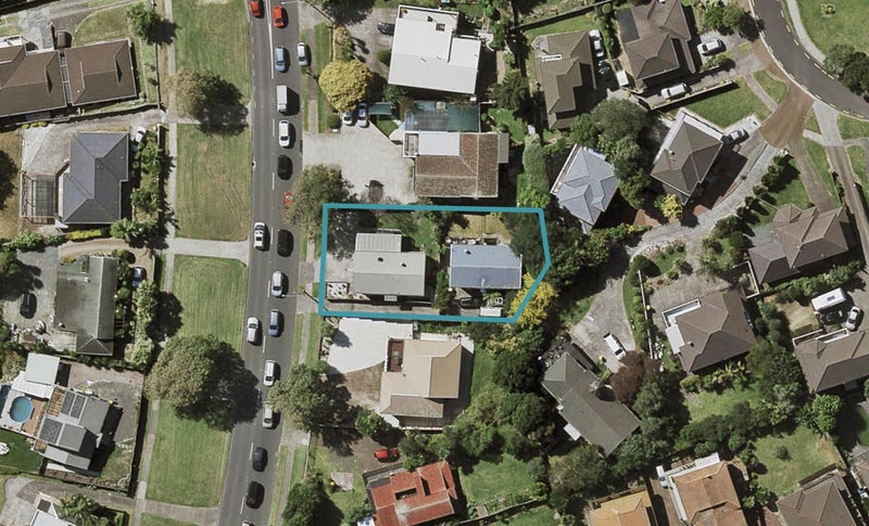 1/21 Hollyford Drive, Clover Park, Auckland - Carousel 1