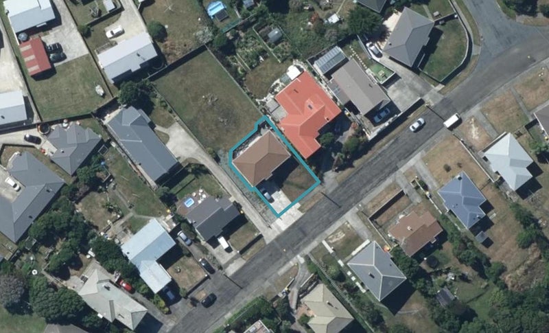40 Waiuta Street, Titahi Bay, Porirua - Carousel 1