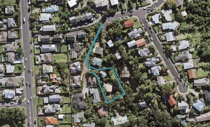 2/0 City View Terrace, Birkenhead, Auckland - Carousel 1