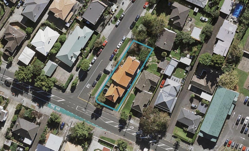 1 Walpole Street, Ellerslie, Auckland - Carousel 1